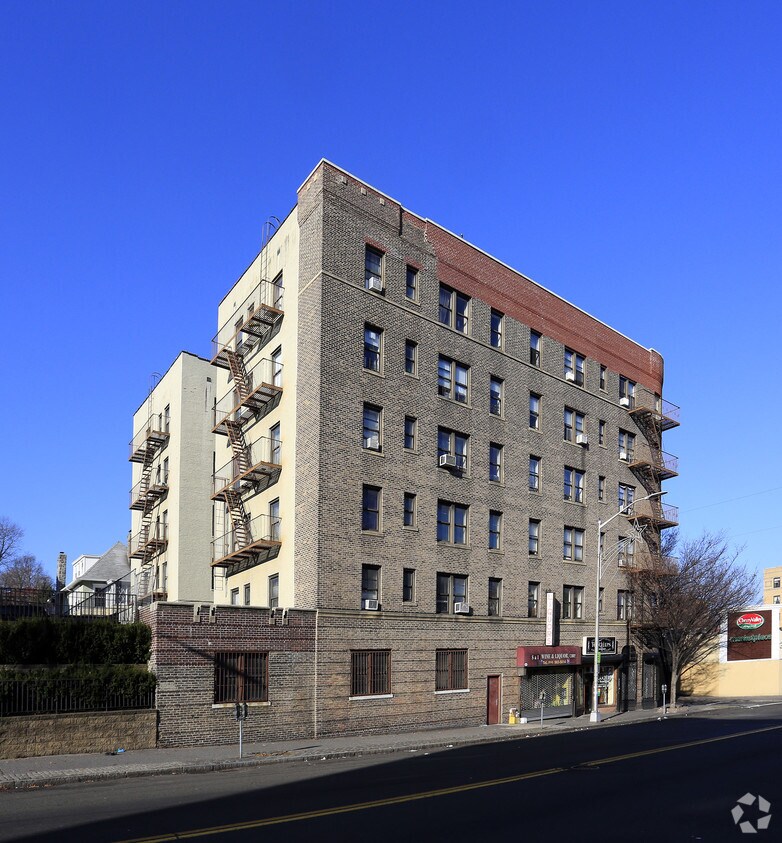 Foto del edificio - 549-553 S Broadway