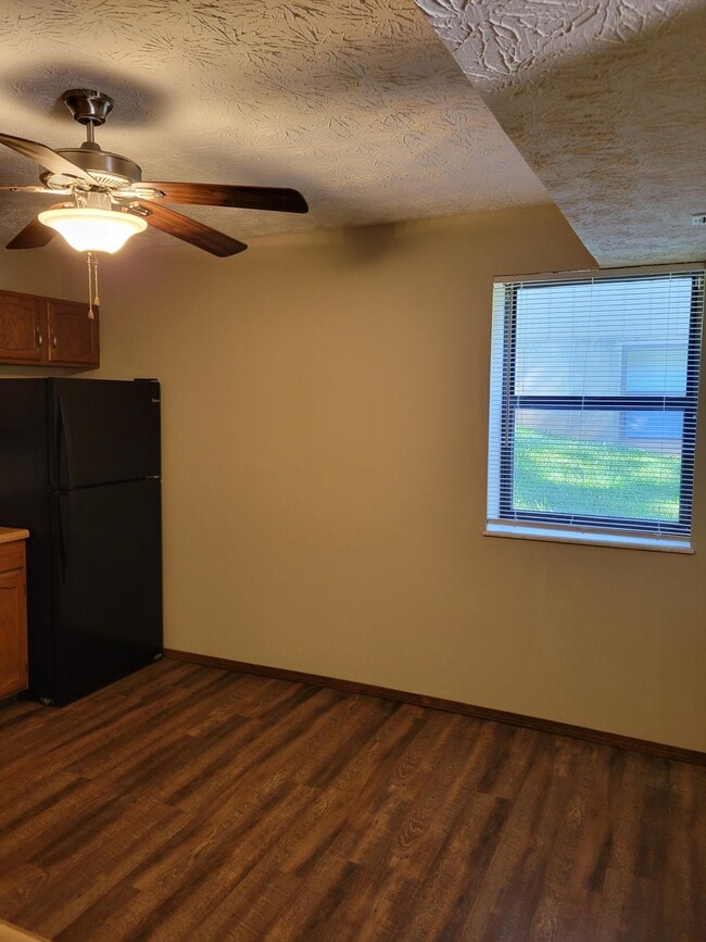 Building Photo - 1104 Roosevelt St