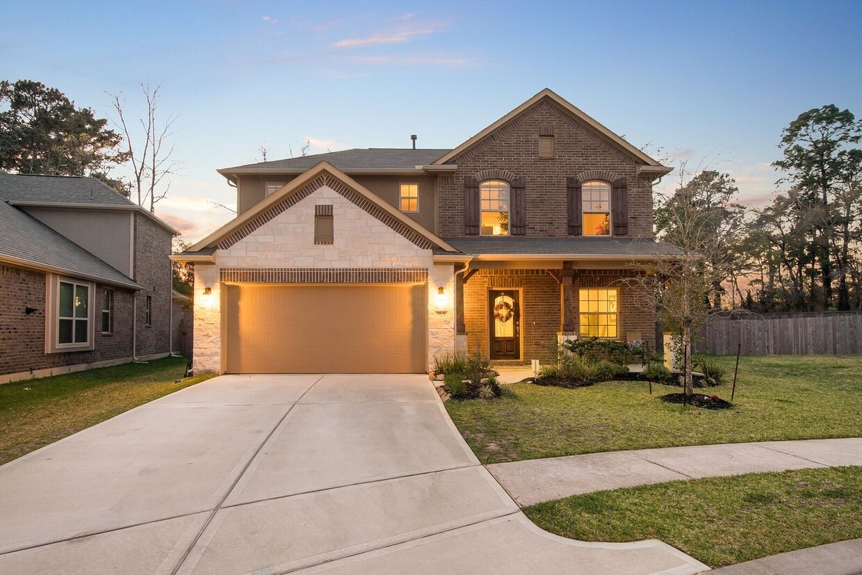 Primary Photo - 7631 Willow School Dr