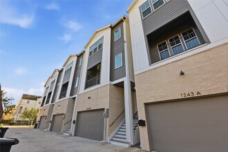 Building Photo - 1243 W 23rd St