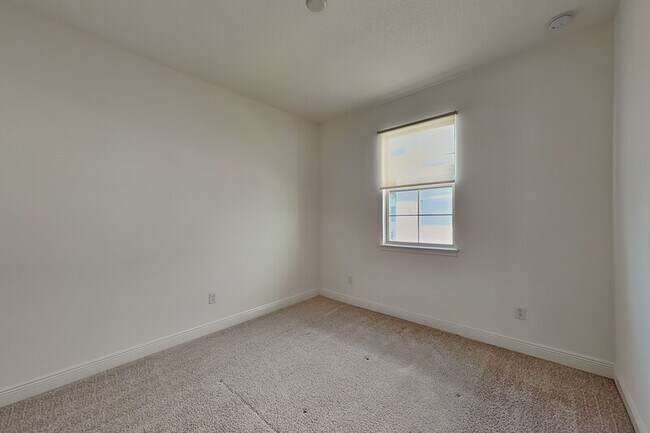 Building Photo - 6649 Harper Wy