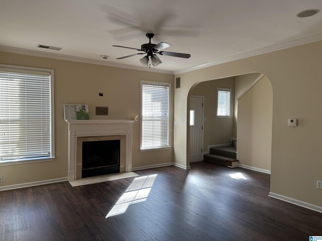 Building Photo - 2280 Ridgemont Dr