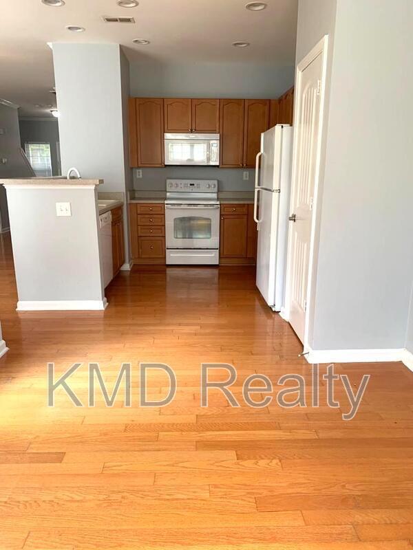Building Photo - 15407 St Christopher Ct