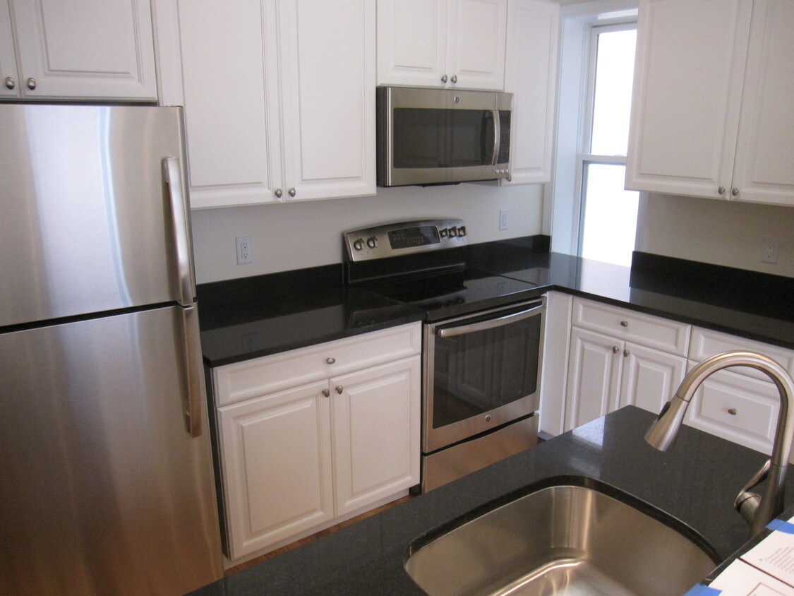 Primary Photo - 1 Chauncy St