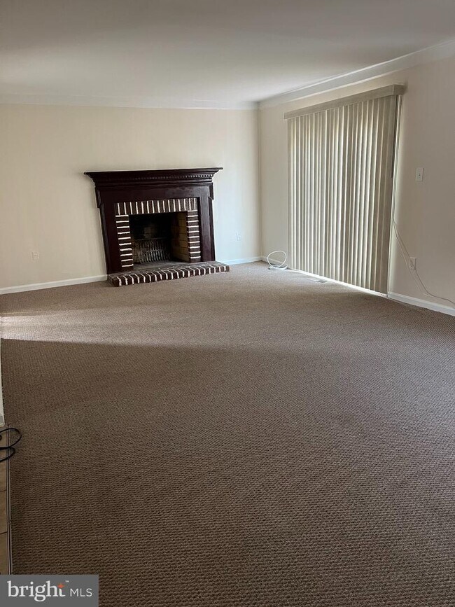 Foto del edificio - 3941 Tynewick Dr