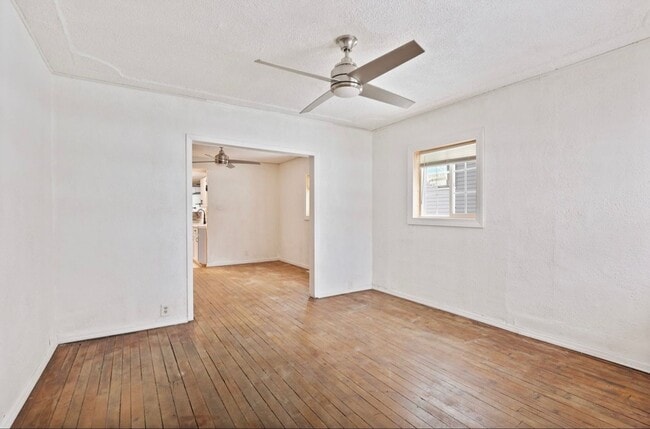 Building Photo - Where Style Meets Comfort — A Bay City Gem