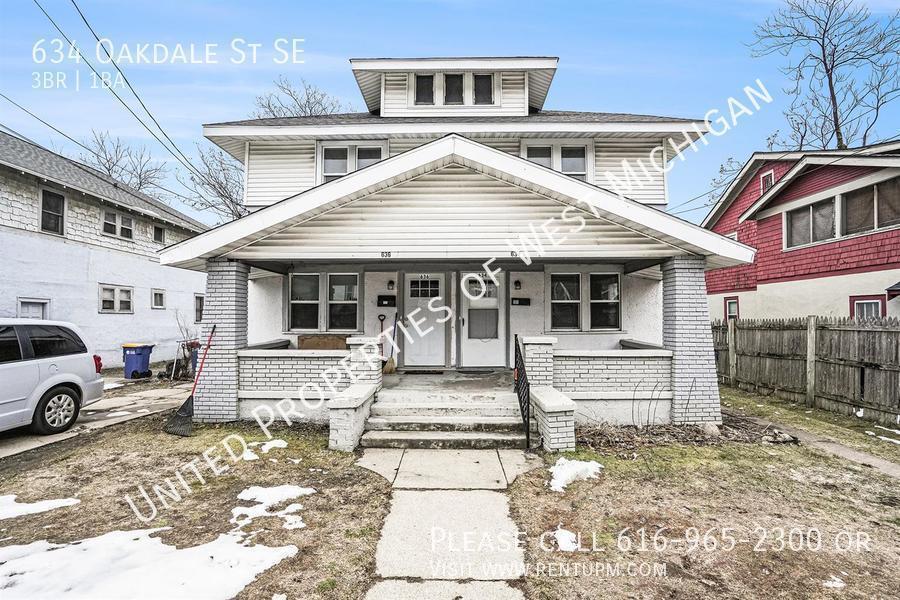 634 Oakdale St SE, Grand Rapids, MI 49507 Room for Rent in Grand
