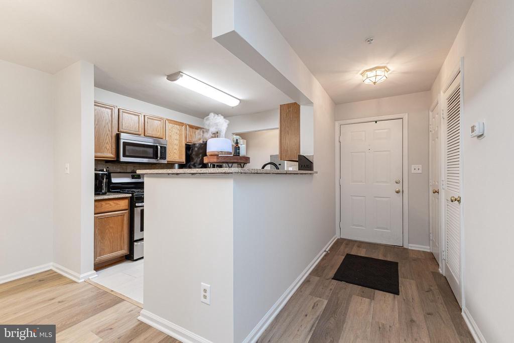 Foto principal - 8091 Lacy Dr