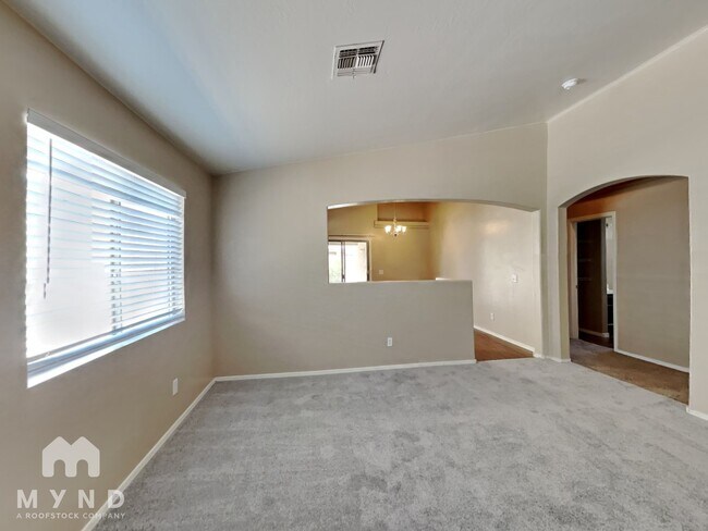 Foto del edificio - 36590 W San Clemente St