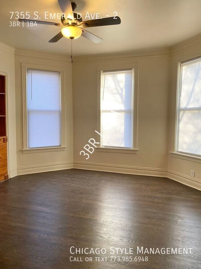 Building Photo - Top Floor Retreat with Room to Breathe!