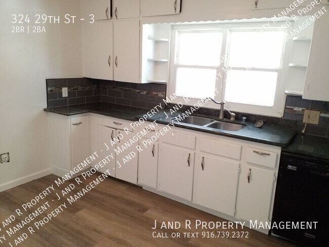 Foto del edificio - 324 29th St