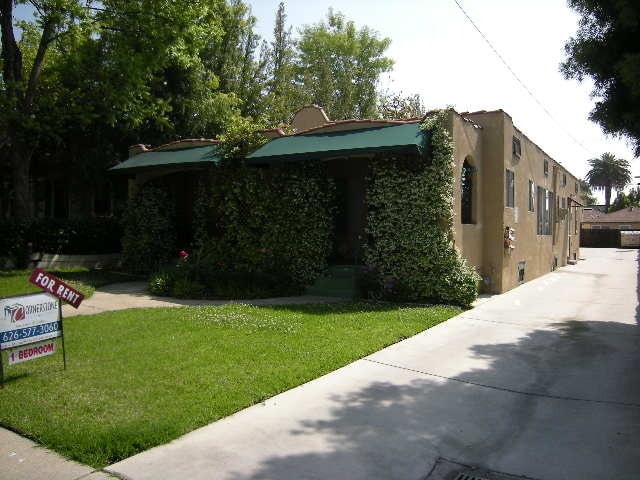 Primary Photo - 54 N Parkwood Ave