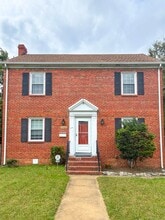 Building Photo - 3408 Fendall Ave