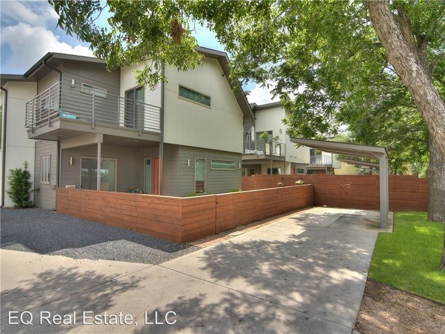 Building Photo - 500 W 51st St