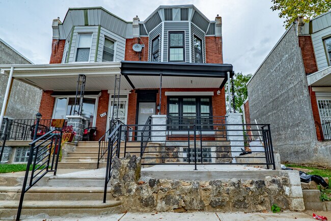 Building Photo - 5219 Irving St