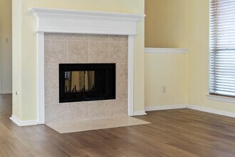 Building Photo - 21107 Stoney Haven Dr