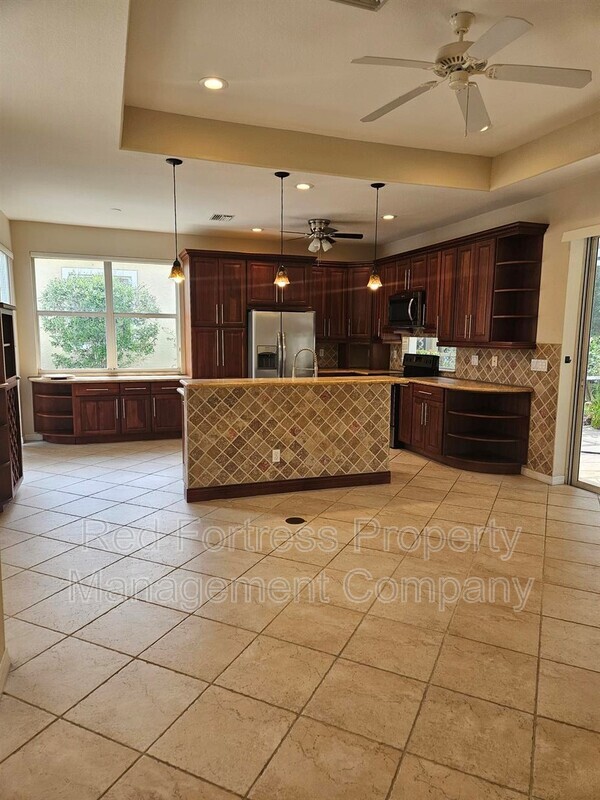 Building Photo - 7596 Key Deer Ct