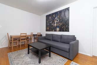 Building Photo - 1217 Park Ave