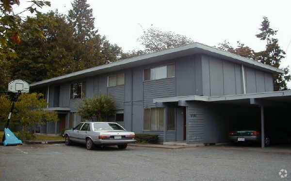 Primary Photo - 6703 Armar Rd