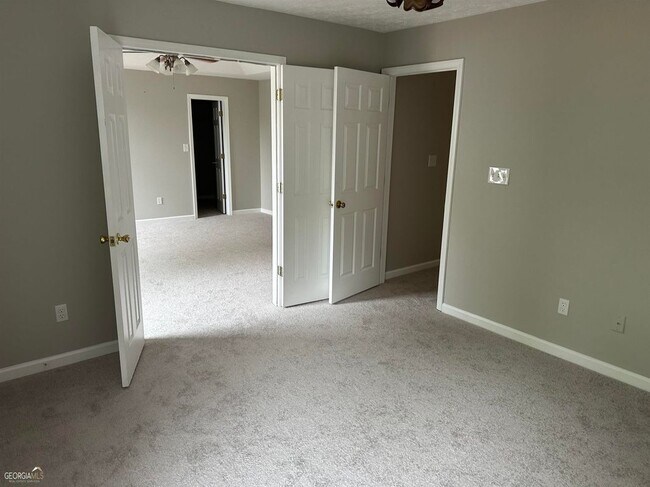 Foto del edificio - 1133 Hawthorn Ln