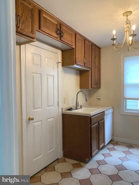 Foto del edificio - 1440 Kenmore Ave