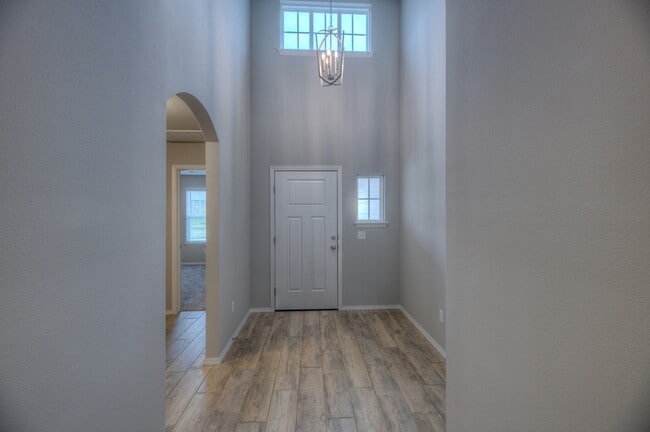 Building Photo - 3710 S 13th Pl