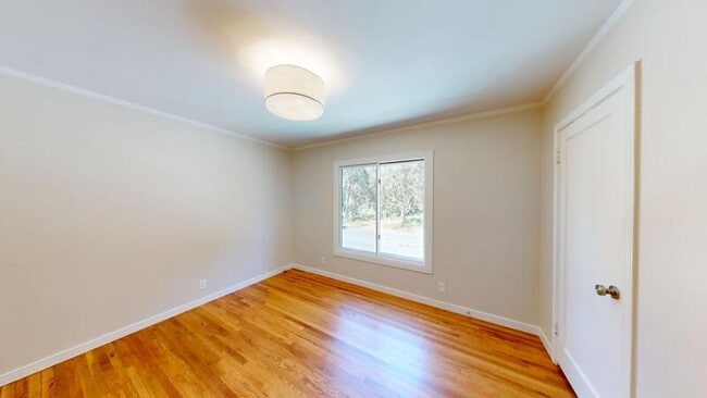 Building Photo - 1200 38th Avenue