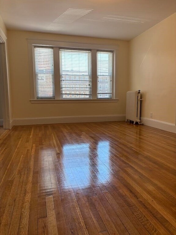 Primary Photo - 1607 Commonwealth Ave
