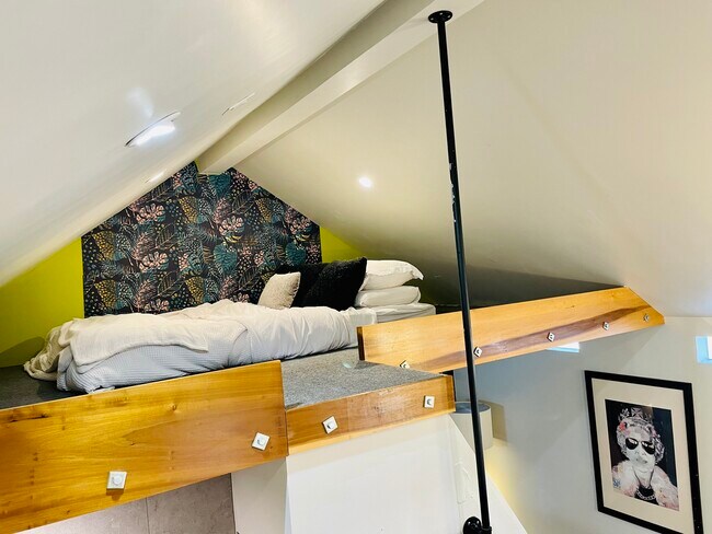 Foto del edificio - 845 N 9th Ave