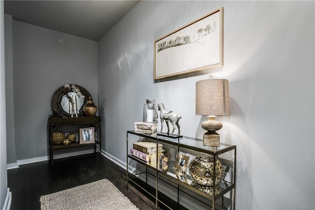 Foto del edificio - 4107 Bowser Ave