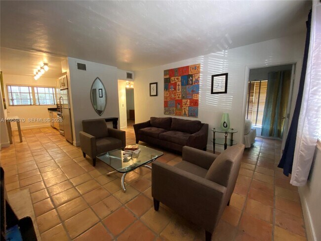 Foto del edificio - 1601 Lenox Ave.