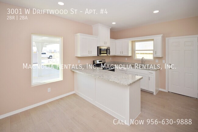 Building Photo - The Woodlands - 2 bedroom 2 bath - Upgrade...