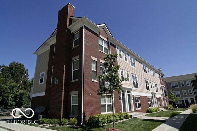 Foto del edificio - 428 Neuman Way