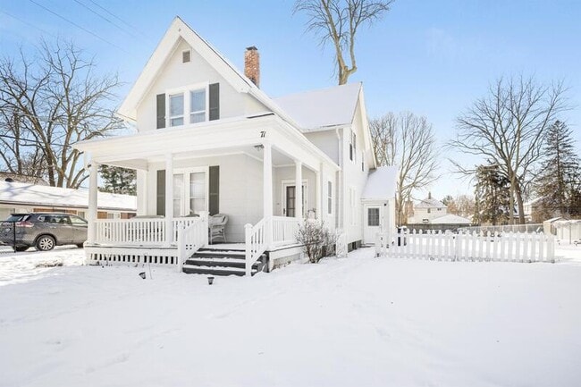 Foto del edificio - 71 Grand Ave