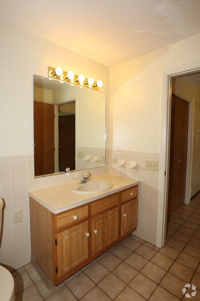 Baño - Willow Stream Apartments North