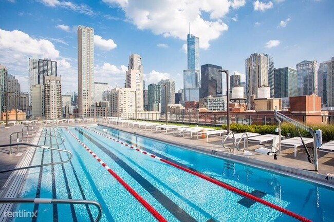 Foto del edificio - 1 br, 1 bath Apartment - 548 N Wells St
