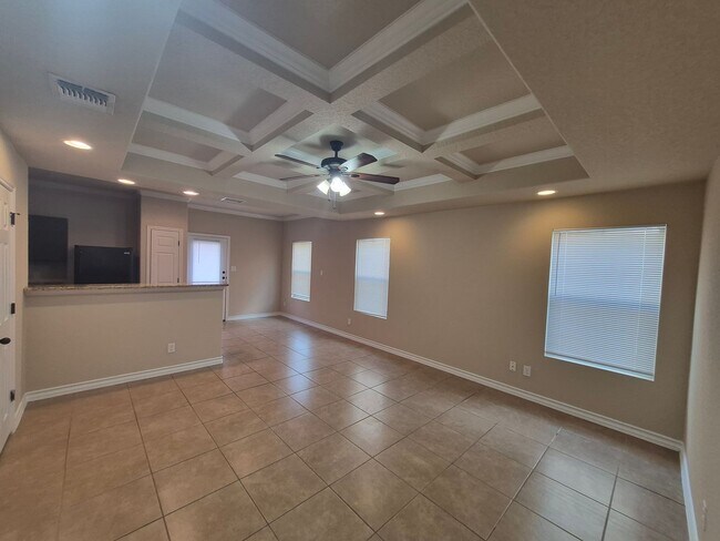 Foto del edificio - 6321 Attucks Ln