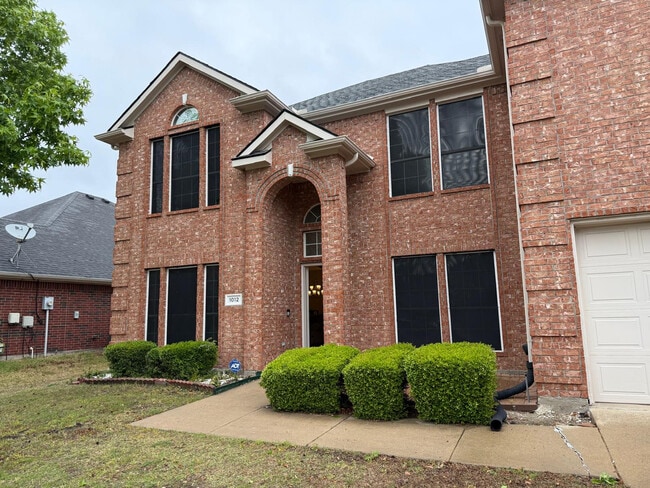 Building Photo - Room in Single Family Home on Levant Ln