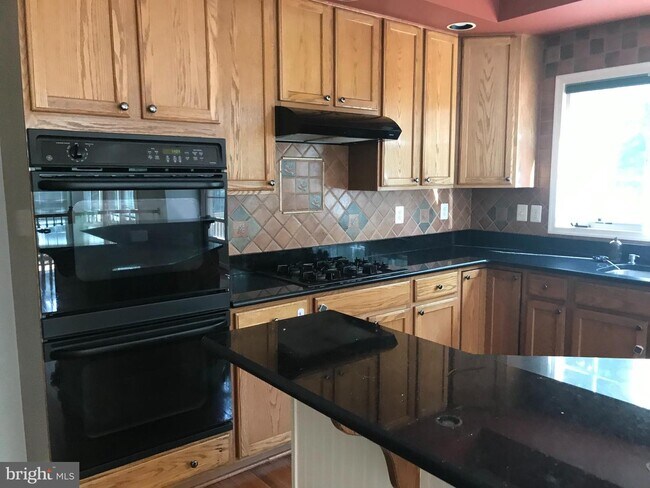 Foto del edificio - 13515 Stonebridge Terrace