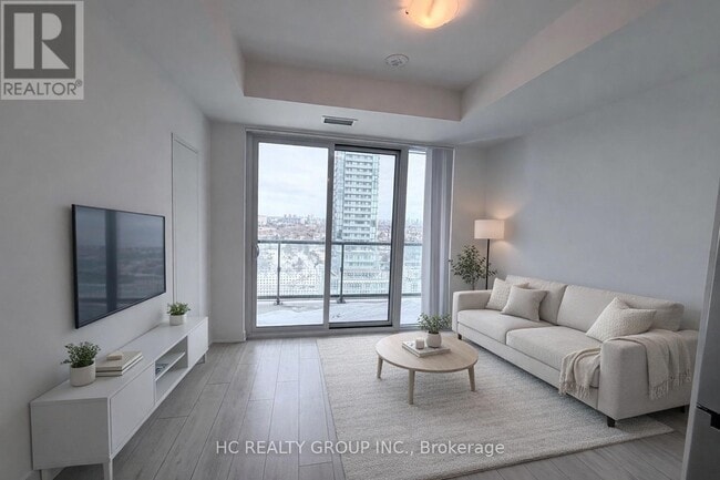 Building Photo - 5858 Yonge St