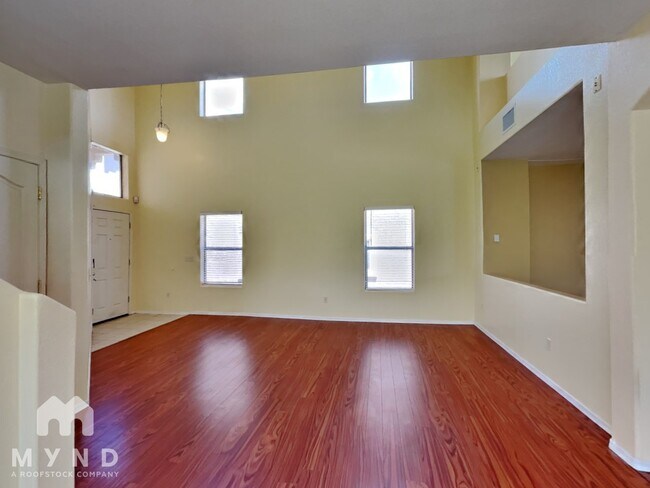 Building Photo - 13238 E Alley Spring Dr