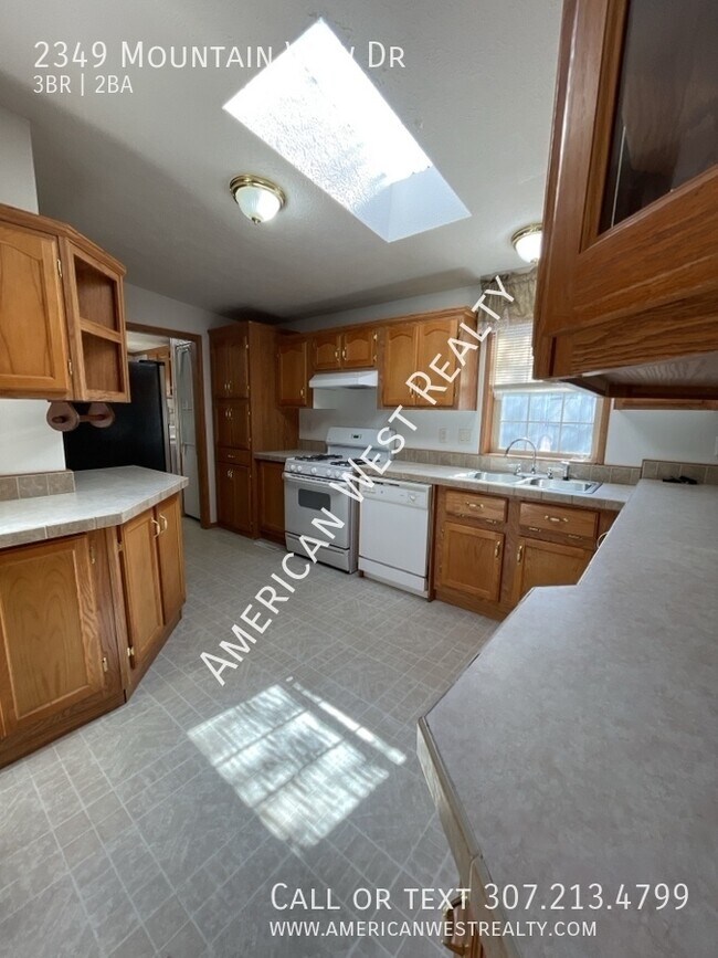 2349 Mountain View Dr, Cody, WY 82414 House Rental in Cody, WY