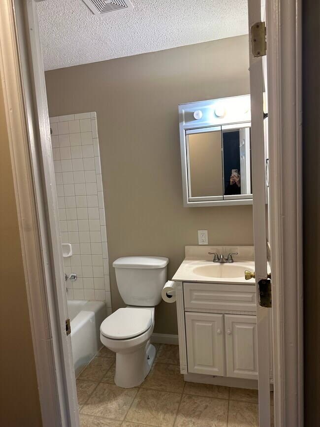 410 Savannah Ave, Elizabethtown, KY 42701 House Rental in