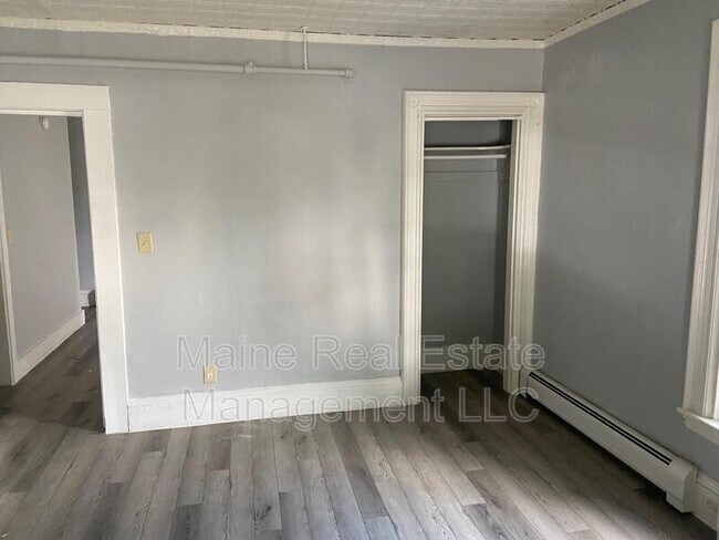 Building Photo - 146 Ohio St