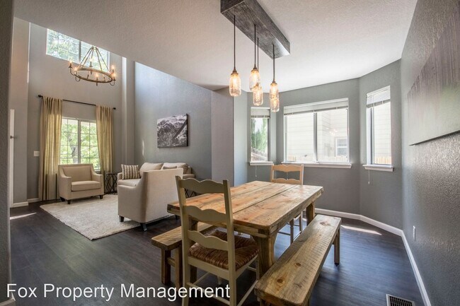 Foto del edificio - 4 br, 3 bath House - 1275 South Boyero Court