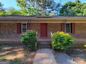 Building Photo - 357 Emily Cir