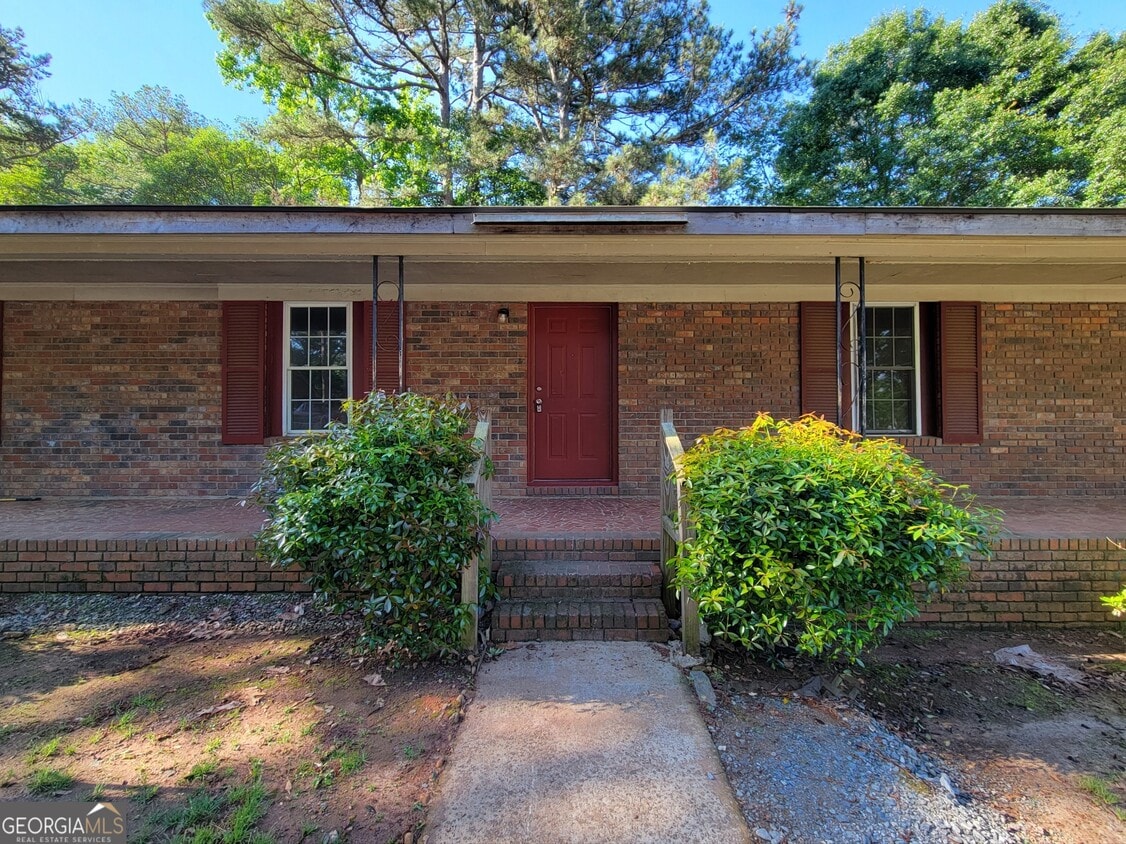 Primary Photo - 357 Emily Cir