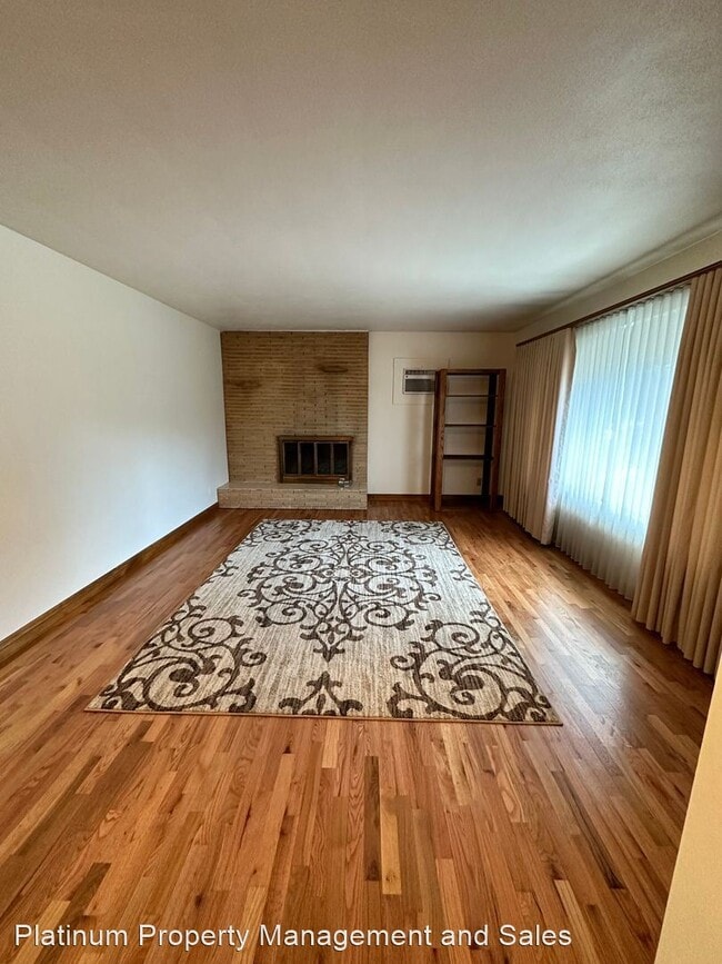 Building Photo - 3 br, 2 bath House - 1107 Wedgewood Avenue