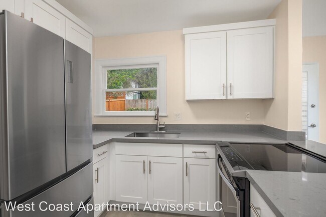 Foto del edificio - 816 N 43rd St