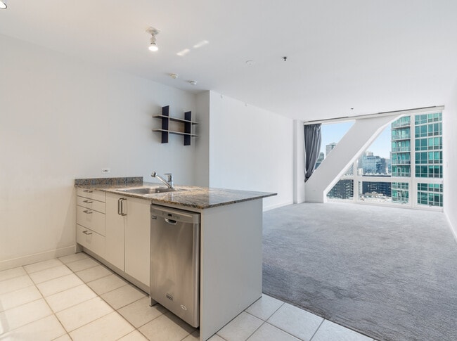 Building Photo - 510 W Erie St